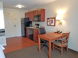 Candlewood Suites Cape Girardeau, an IHG Hotel