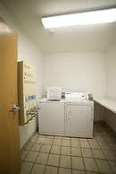 River Valley Inn & Suites