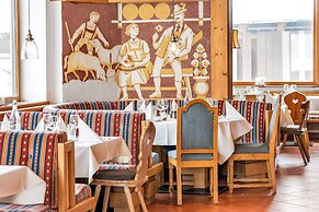 Hotel Pinzgauerhof by Skinetworks