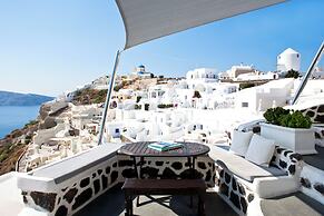 Alexander's Suites
