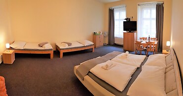 U Dvou Zlatych Klicu