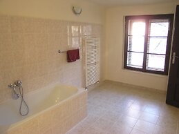 U Dvou Zlatych Klicu