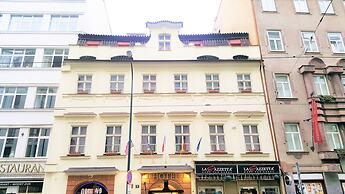 U Dvou Zlatych Klicu