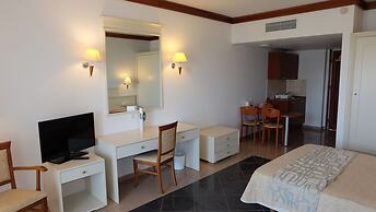 Kipriotis Maris Suites - All Inclusive