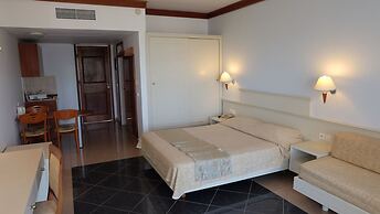 Kipriotis Maris Suites - All Inclusive