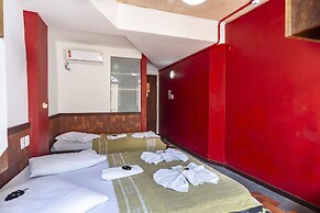 Laranjeiras Hostel