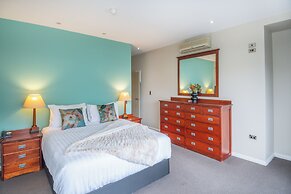 Portside Hotel