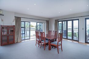 Portside Hotel