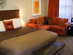 Terra Vive Luxury Suites & Apartments