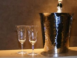 Terra Vive Luxury Suites & Apartments