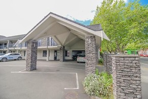 Aotea Motor Lodge