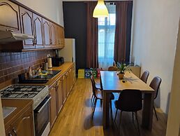 Apartments Tynska 7