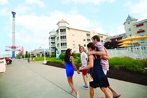 Cedar Point's Hotel Breakers