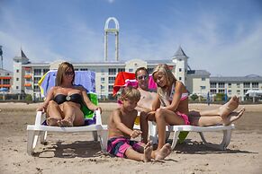 Cedar Point's Hotel Breakers