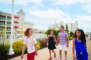 Cedar Point's Hotel Breakers