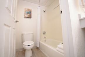 Cedar Point's Hotel Breakers