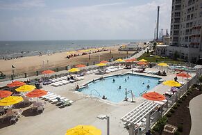 Cedar Point's Hotel Breakers