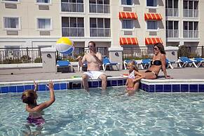 Cedar Point's Hotel Breakers