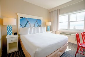 Cedar Point's Hotel Breakers