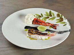 Sofitel Bahrain Zallaq Thalassa Sea & Spa