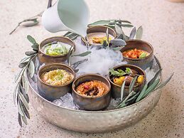 Sofitel Bahrain Zallaq Thalassa Sea & Spa