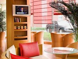 ibis Chengdu Yongfeng Hotel