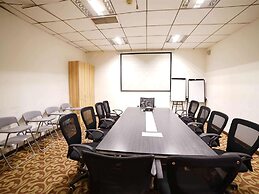 ibis Chengdu Yongfeng Hotel