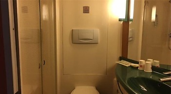 ibis Chengdu Yongfeng Hotel