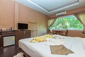 Lanta Klong Nin Beach Resort