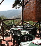 Agriturismo San Cataldo Farm Home