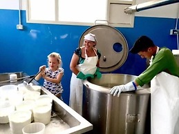 Agriturismo San Cataldo Farm Home