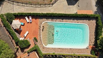 Agriturismo San Cataldo Farm Home