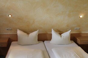 Hotel Restaurant Café Uhl