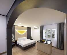 Viet Lotus Saigon Hotel