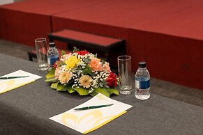 Viet Lotus Saigon Hotel