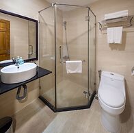 Viet Lotus Saigon Hotel