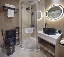 Viet Lotus Saigon Hotel