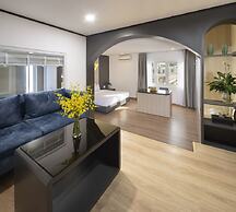 Viet Lotus Saigon Hotel