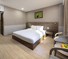 Viet Lotus Saigon Hotel