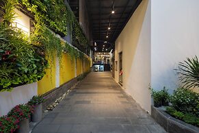 Viet Lotus Saigon Hotel