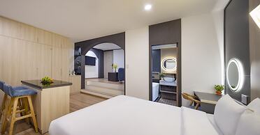 Viet Lotus Saigon Hotel