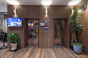 Viet Lotus Saigon Hotel