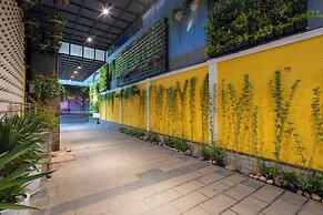 Viet Lotus Saigon Hotel