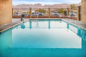 Holiday Inn Express Hotel & Suites Twentynine Palms by IHG