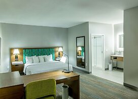 Hampton Inn & Suites Cleburne