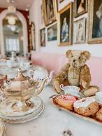 Garrison Inn Boutique Hotel