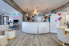 Dragonfly Inn and Suites