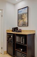 Ayres Hotel & Spa Moreno Valley