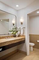 Ayres Hotel & Spa Moreno Valley