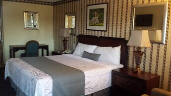 Deerwood Inn and Madison Campground